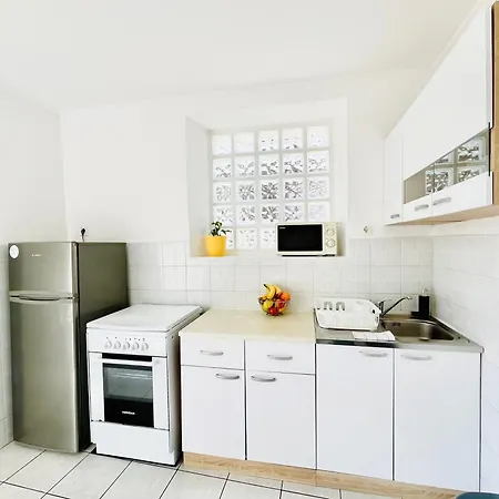 Monica Апартаменты *